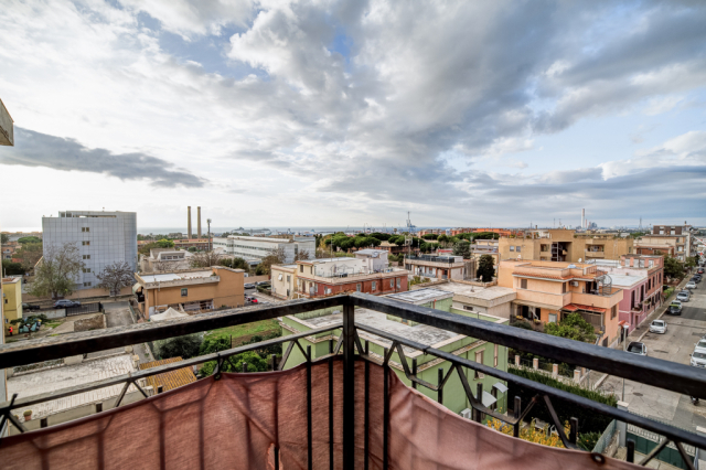Appartamento ristrutturato vista mare 15