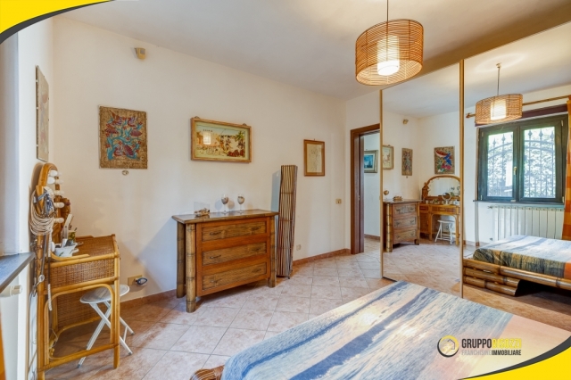 Villa Indipendente con giardino e dependance 22