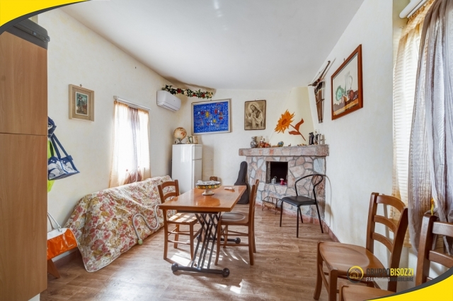 Villa Indipendente con giardino e dependance 23