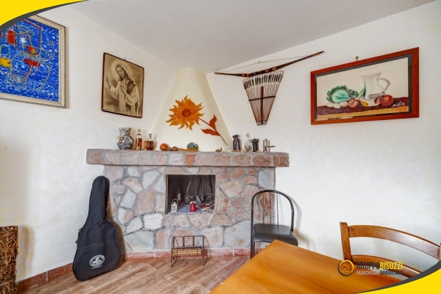 Villa Indipendente con giardino e dependance 24