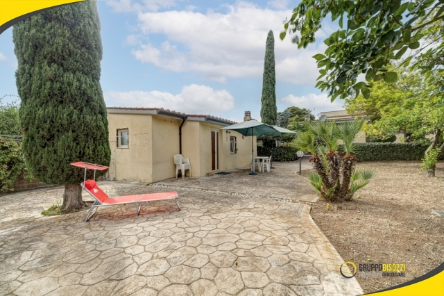 Villa Indipendente con giardino e dependance 27