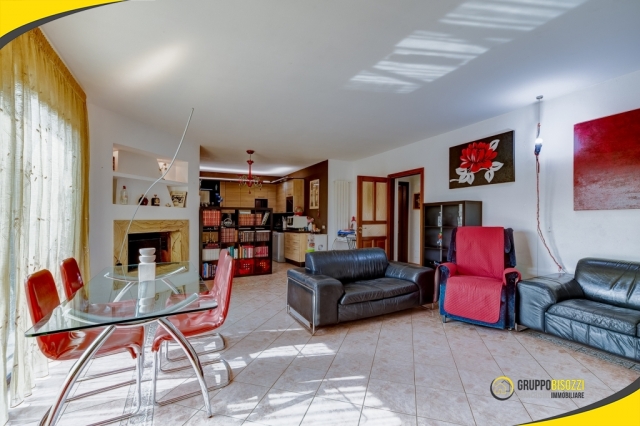 Villa Indipendente con giardino e dependance 4