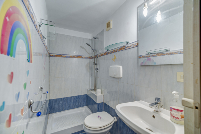 Villa indipendente da ristrutturare 35