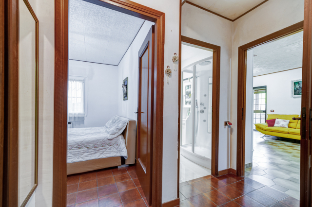 Villa a schiera a San Gordiano con garage 18