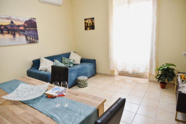 Indipendente con terrazzo ristrutturata  14