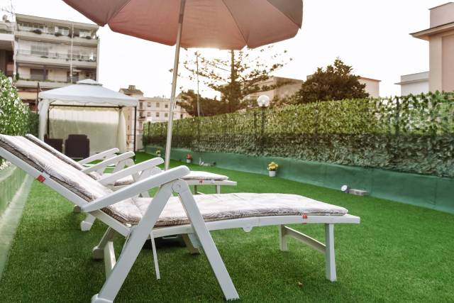 Indipendente con terrazzo ristrutturata  2